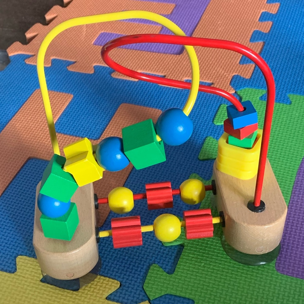 Melissa & Doug First Bead Maze